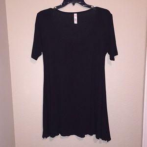 Lularoe Perfect Tee
